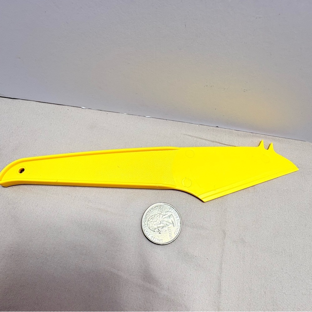 Tupperware Yellow Charcuterie Cheese Slicer